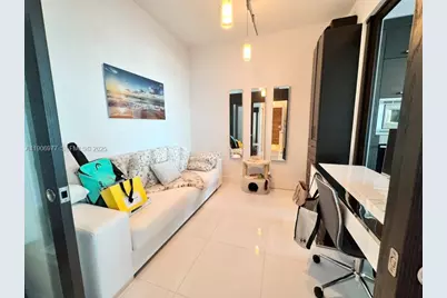 900 Biscayne Blvd #5005, Miami, FL 33132 - Photo 18