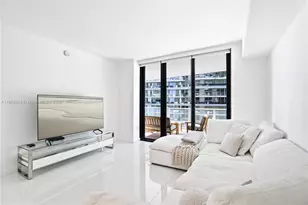 1010 Brickell Ave, Miami, FL 33131 - Photo 2