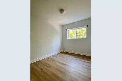 4812 Pine Tree Dr #308, Miami Beach, FL 33140 - Photo 22