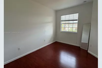 297 Las Brisas Cir, Sunrise, FL 33326 - Photo 8