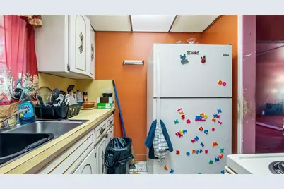 1776 NW 43rd St, Miami, FL 33142 - Photo 16