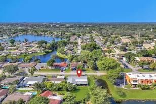 1245 NW 92nd Ave, Pembroke Pines, FL 33024 - Photo 6