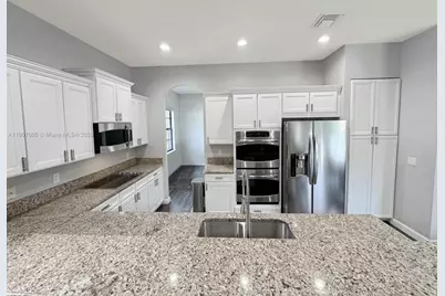 4036 NW 88th Ter, Cooper City, FL 33024 - Photo 24