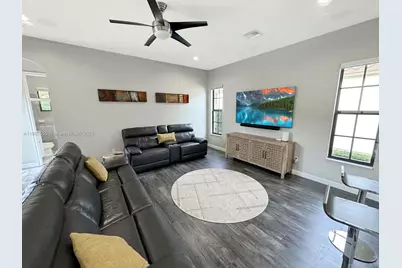 4036 NW 88th Ter, Cooper City, FL 33024 - Photo 18