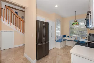13155 NW 9th Ct, Pembroke Pines, FL 33028 - Photo 12