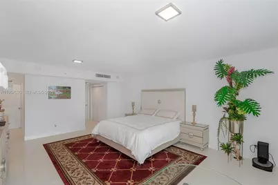 400 Sunny Isles Blvd #906, Sunny Isles Beach, FL 33160 - Photo 20