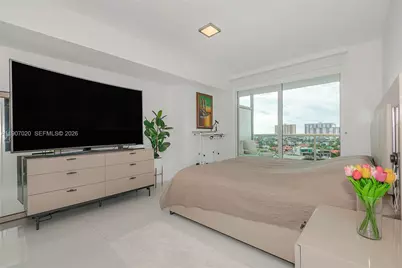 400 Sunny Isles Blvd #906, Sunny Isles Beach, FL 33160 - Photo 14