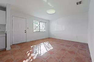 28147 SW 142nd Ct, Homestead, FL 33033 - Photo 2
