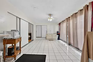 849 NW 70th Way, Margate, FL 33063 - Photo 16