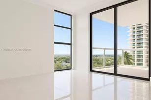 3731 N Country Club Dr, Aventura, FL 33180 - Photo 6