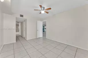 2029 NW 46th Ave, Lauderhill, FL 33313 - Photo 4