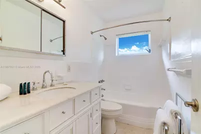 2901 NW 9th Ter #0, Wilton Manors, FL 33311 - Photo 28