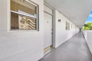 3600 NE 170th St, North Miami Beach, FL 33160 - Photo 4