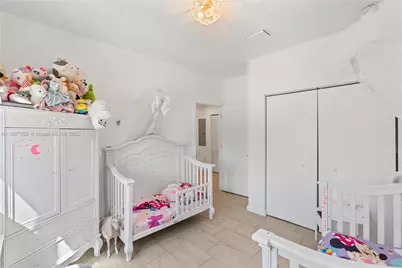 10925 SW 218th Ter, Miami, FL 33170 - Photo 10