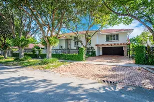 8025 SW 91 Ave, Miami, FL 33173 - Photo 1