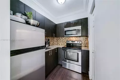 119 Menores Ave #8, Coral Gables, FL 33134 - Photo 8