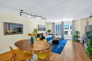 1200 Brickell Bay Dr, Miami, FL 33131 - Photo 16