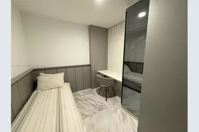 851 NE 1st Ave #4811, Miami, FL 33132 - Photo 14