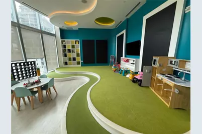 851 NE 1st Ave #4811, Miami, FL 33132 - Photo 24