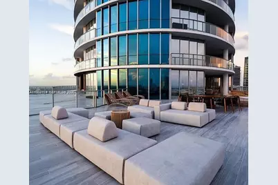 851 NE 1st Ave #4811, Miami, FL 33132 - Photo 16
