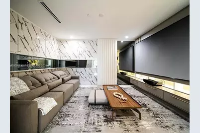851 NE 1st Ave #4811, Miami, FL 33132 - Photo 4
