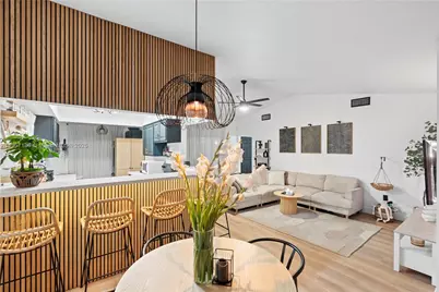 1641 NW 96 Terrace, Pembroke Pines, FL 33024 - Photo 1