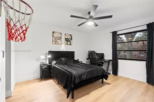 1641 NW 96th Terrace, Pembroke Pines, FL 33024 - Photo 18