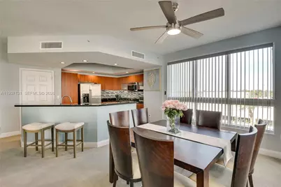 231 Riverside Dr #510, Daytona, FL 32117 - Photo 6