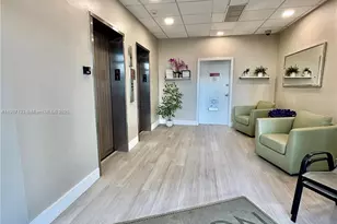 6801 Indian Creek Dr, Miami Beach, FL 33141 - Photo 12