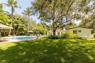 9240 SW 69th Ct, Pinecrest, FL 33156 - Photo 24