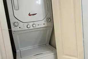 17710 NW 73rd Ave, Hialeah, FL 33015 - Photo 4