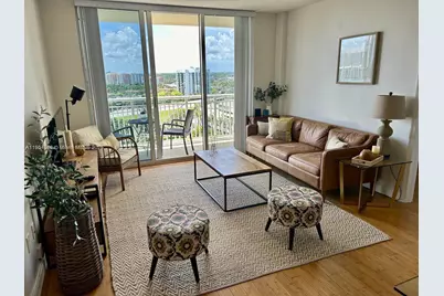 19501 W Country Club Dr #1405, Aventura, FL 33180 - Photo 2