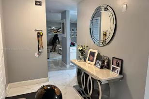 9528 NW 9th Ct, Plantation, FL 33324 - Photo 6