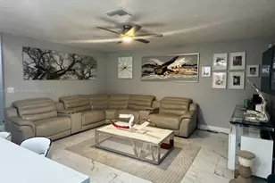 9528 NW 9th Ct, Plantation, FL 33324 - Photo 8