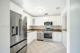 6741 Coolidge St, Hollywood, FL 33024 - Photo 2