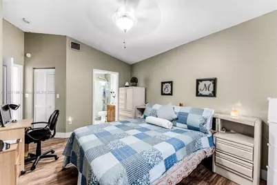 14262 SW 181st St, Miami, FL 33177 - Photo 12