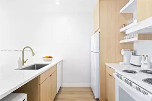 401 N 6th Ave N, Lake Worth, FL 33460 - Photo 16