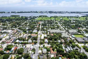 401 N 6th Ave N, Lake Worth, FL 33460 - Photo 2