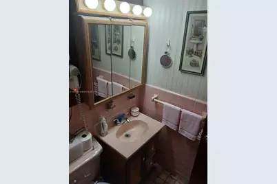 1000 SE 4th St #224, Fort Lauderdale, FL 33301 - Photo 12