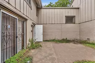 5710 NW 21st St, Lauderhill, FL 33313 - Photo 32