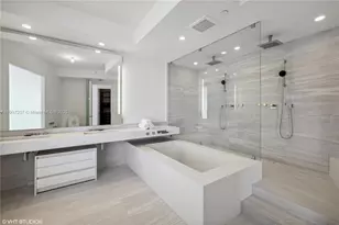 18555 Collins Ave, Sunny Isles Beach, FL 33160 - Photo 30