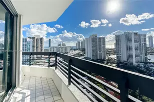 3500 Mystic Pointe Dr, Aventura, FL 33180 - Photo 52