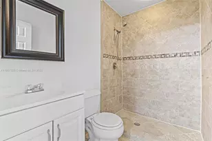 8336 NW 37th Pl, Sunrise, FL 33351 - Photo 18