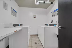 2851 NE 183rd St, Aventura, FL 33160 - Photo 22