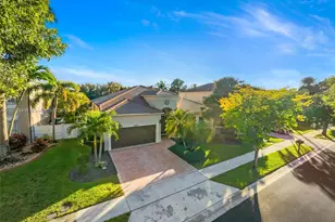 16748 SW 16th St, Pembroke Pines, FL 33027 - Photo 2