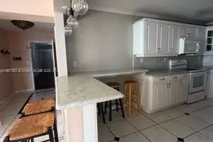 6061 Collins Ave, Miami Beach, FL 33140 - Photo 20