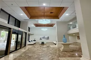 6061 Collins Ave, Miami Beach, FL 33140 - Photo 8