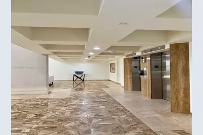 6061 Collins Ave #11A, Miami Beach, FL 33140 - Photo 12