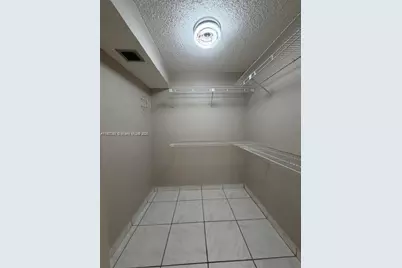 6061 Collins Ave #11A, Miami Beach, FL 33140 - Photo 30