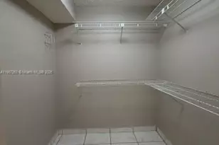 6061 Collins Ave, Miami Beach, FL 33140 - Photo 30